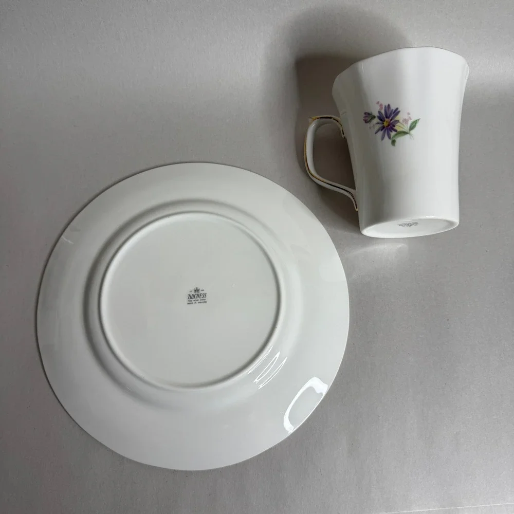 Duchess Fine Bone China Mug & Salad Plate Floral‎ Gold Trim Made in England